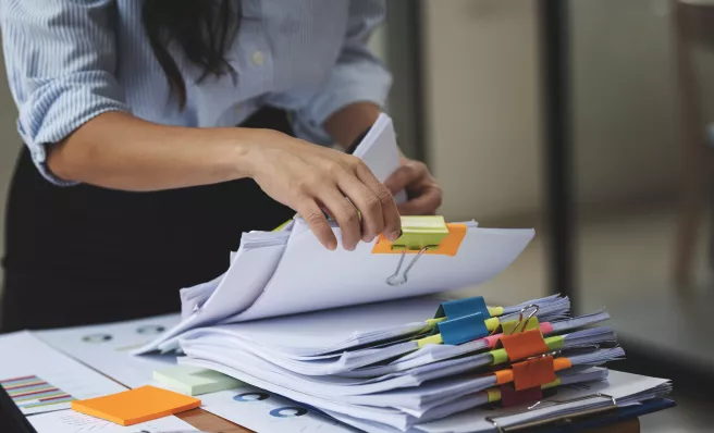 job-etudiant-administratif (2).jpg